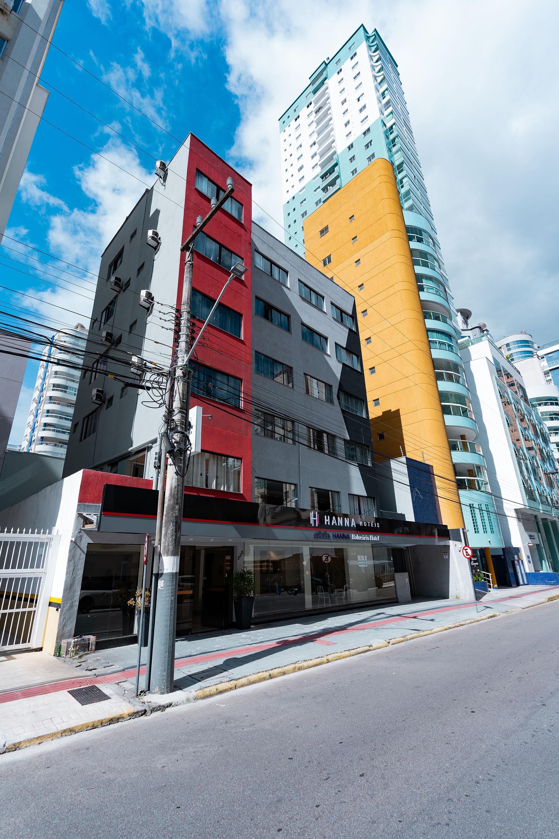 HANNA Balneário Hotel